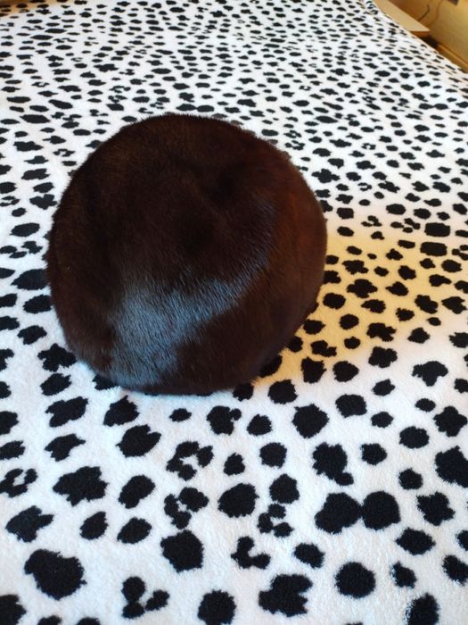 Шапка норкавая, женская