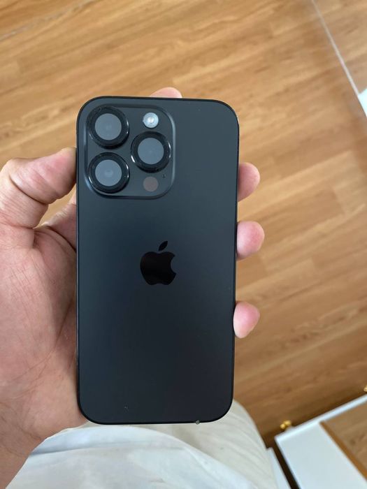 Продается айфон 14 про
