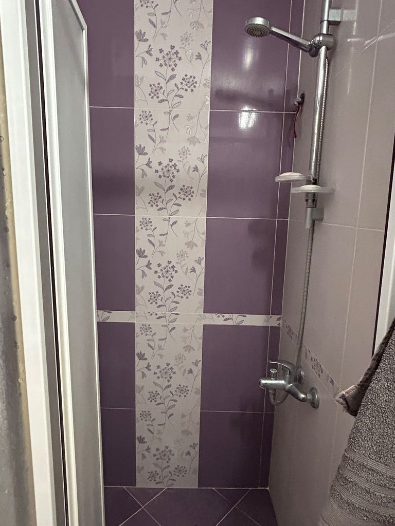 Продава се Двустаен апартамент в Хасково, Център - 57 кв.м за 1053 €/кв.м - Снимка #5
