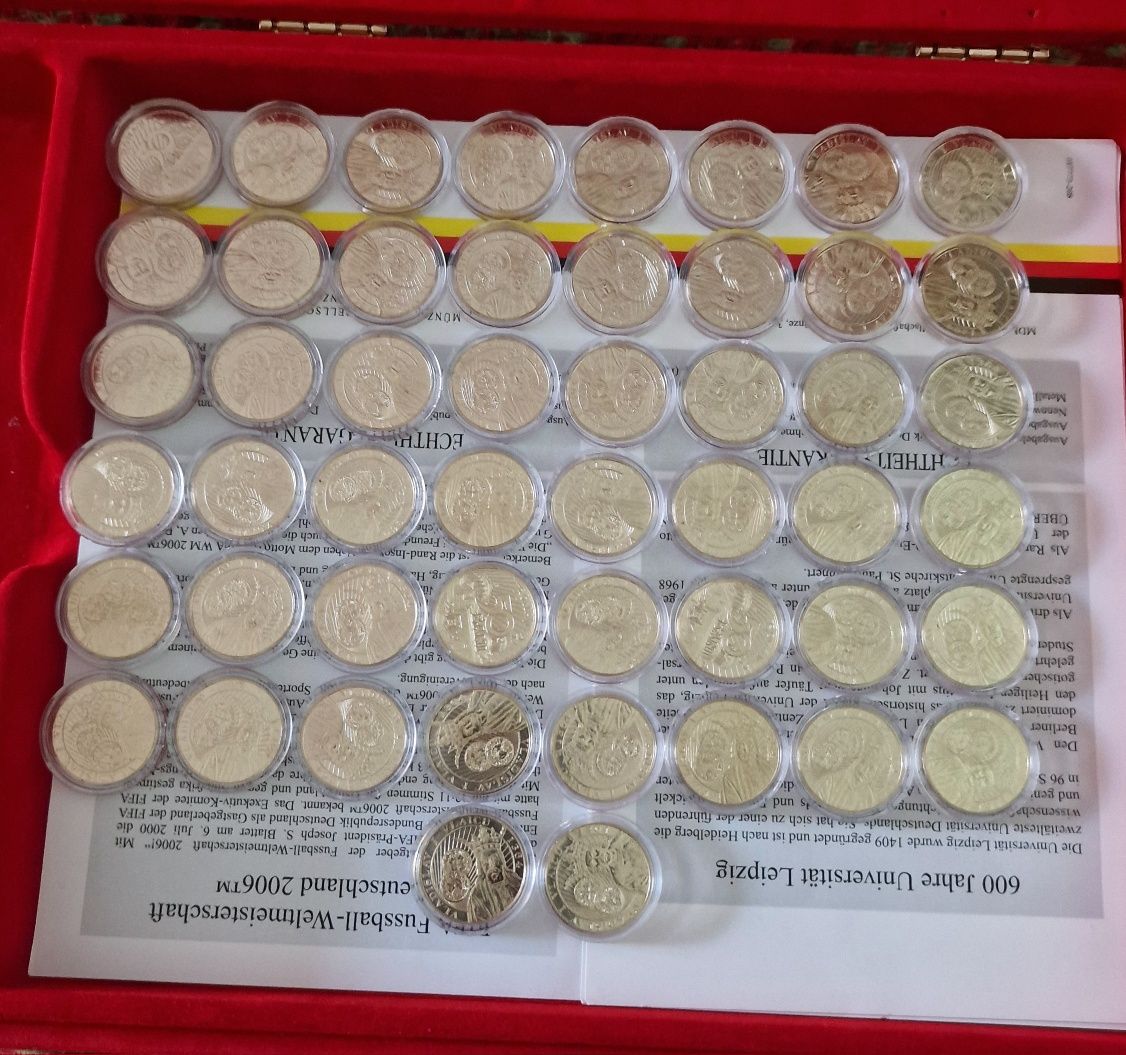 monede  Vladislav in capsule