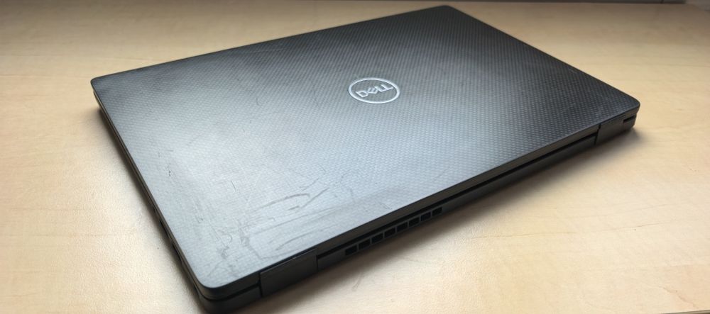 Laptop Dell Latitude 7410_i7 10610U--16GB LPDDR4--512GB SSD_14"FHD IPS