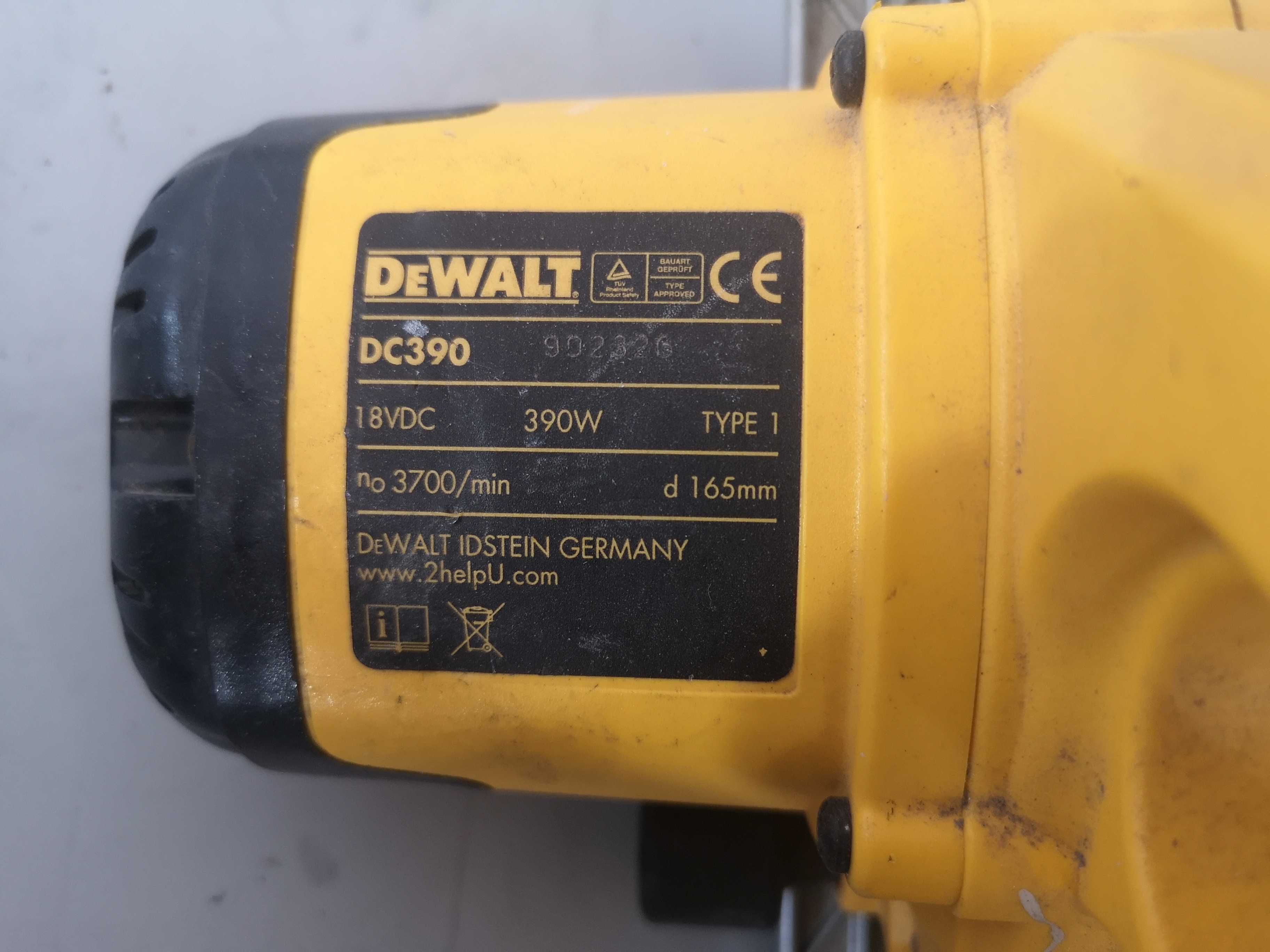 Ръчен циркуляр - Dewalt DC390