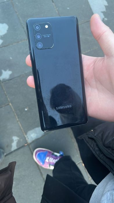 Обмен Samsung s10 lite  на айфон хс