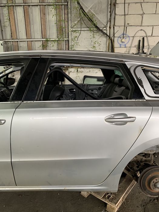 Usa Peugeot 508 berlina si break  DIFERITE CULORI! Fata/spate!