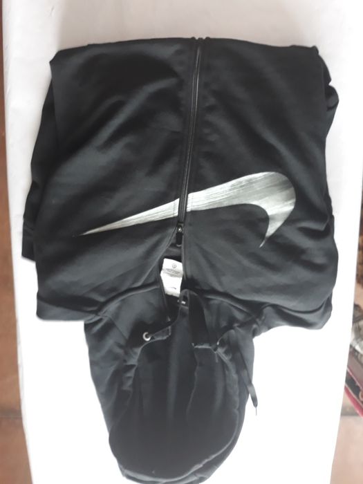 Hanorac NIKE nr xl originali
