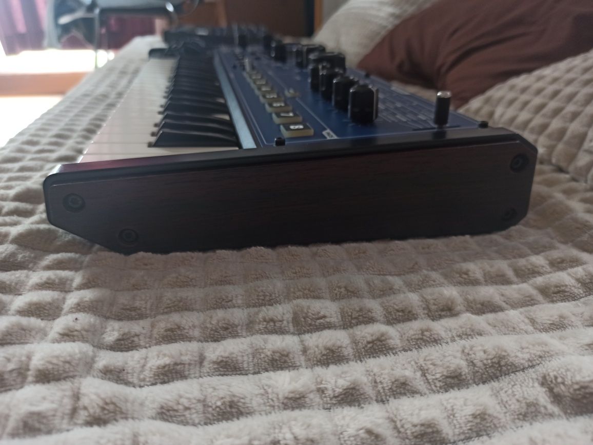 Novation Mininova