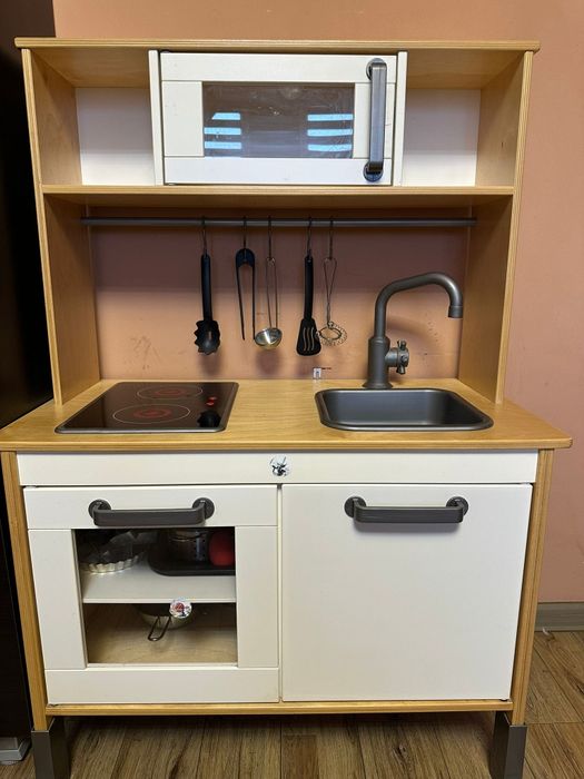 Vând Bucătărie  Ikea pentru copii