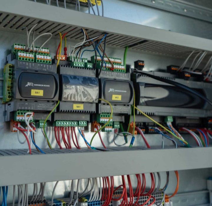 Vand / Inchiriez Chiller CLIMAVENETA 194,1 KW