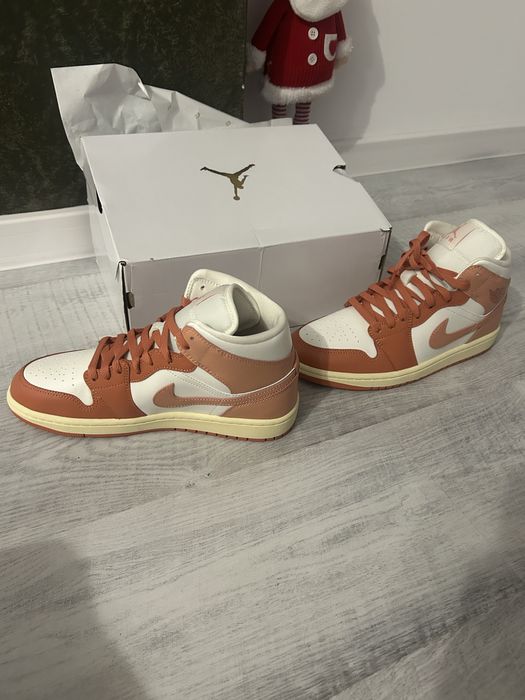 Jordan 1 marimea 41