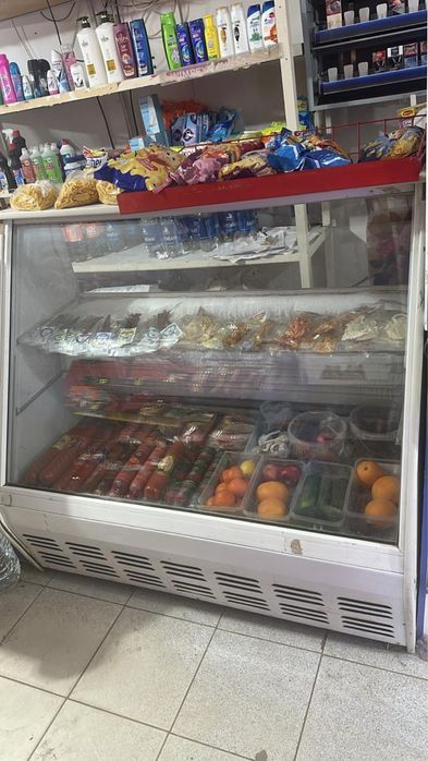 Продам Витринный Холодильник для Магазина!В Хорошем Состояний!
