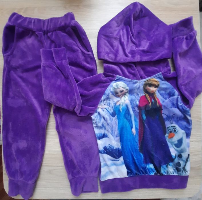 Костюм и Кофта на девочку 2-3 лет