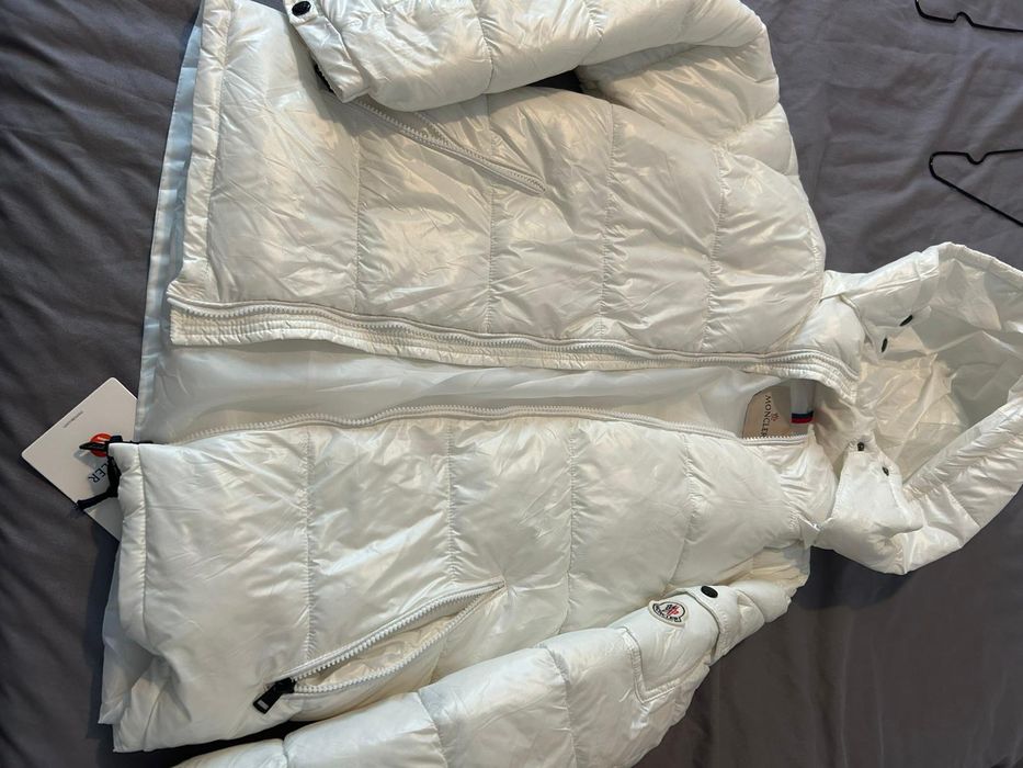 Geaca  Moncler alba M