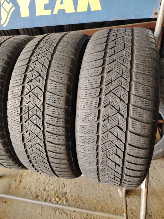 225/50 R17 Pirelli Sottozero Winter Runflat RSC
