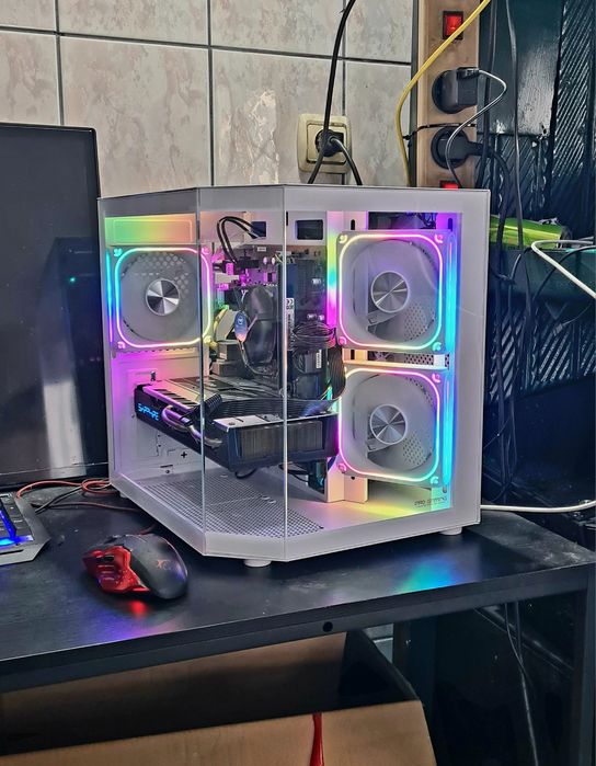 Unitate PC Gaming i5 7400 video 4GB RX 570 16GB RAM SSD