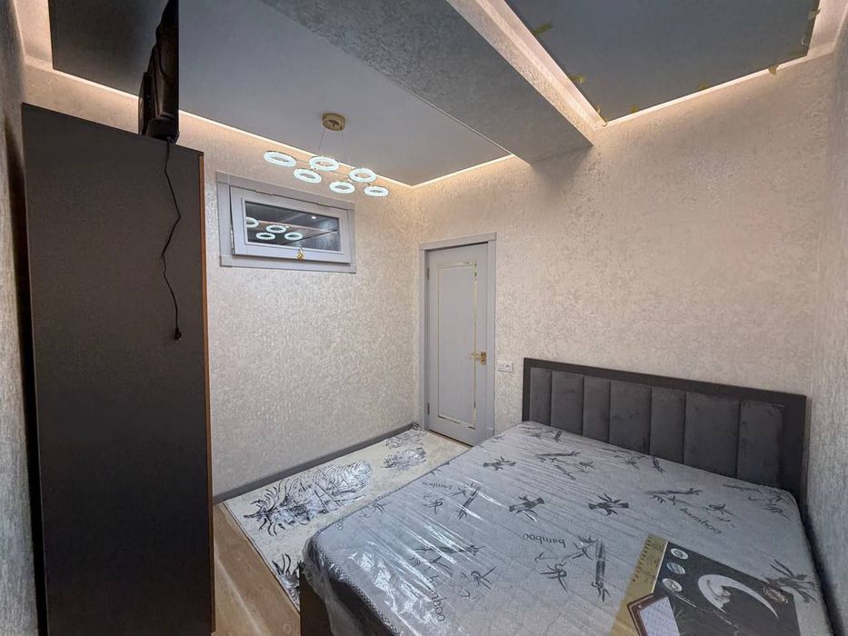 Arenda bakzal 450$  2/4karavanni orqasi