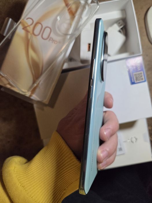 Продаётся HONOR 200 PRO  512GB