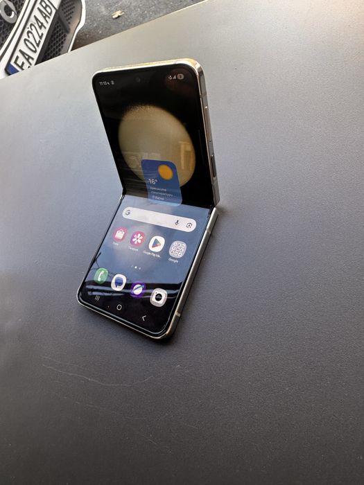 Samsung Galaxy Z FLIP 5
