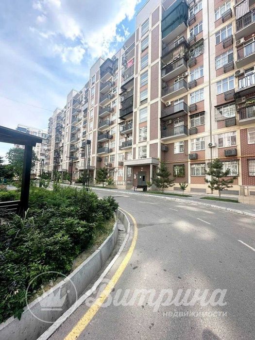 3-х комнатная квартира в ЖК Ассалом Сохил!!