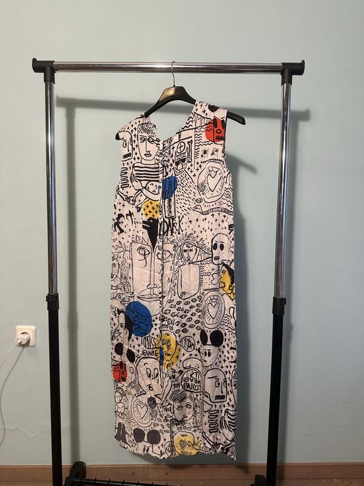 Продавам рокли H&M Zara