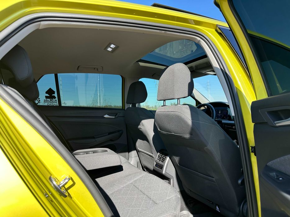 Volkswagen Golf 8, 1.5 eTSI ACT DSG MHEV, R-Line exterior