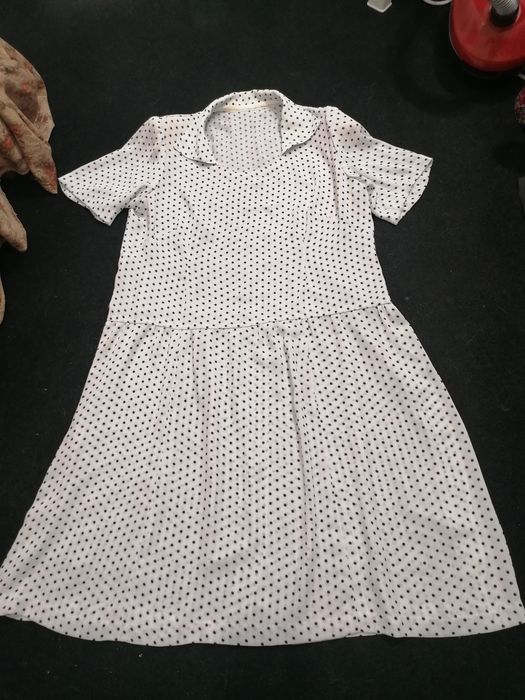 Rochie eleganta din triplu voal, mas. 50-52..cu buline