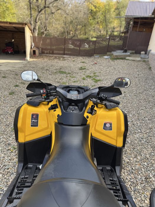 Can Am Bombardier 650 MaX XT, nr negru Poliție