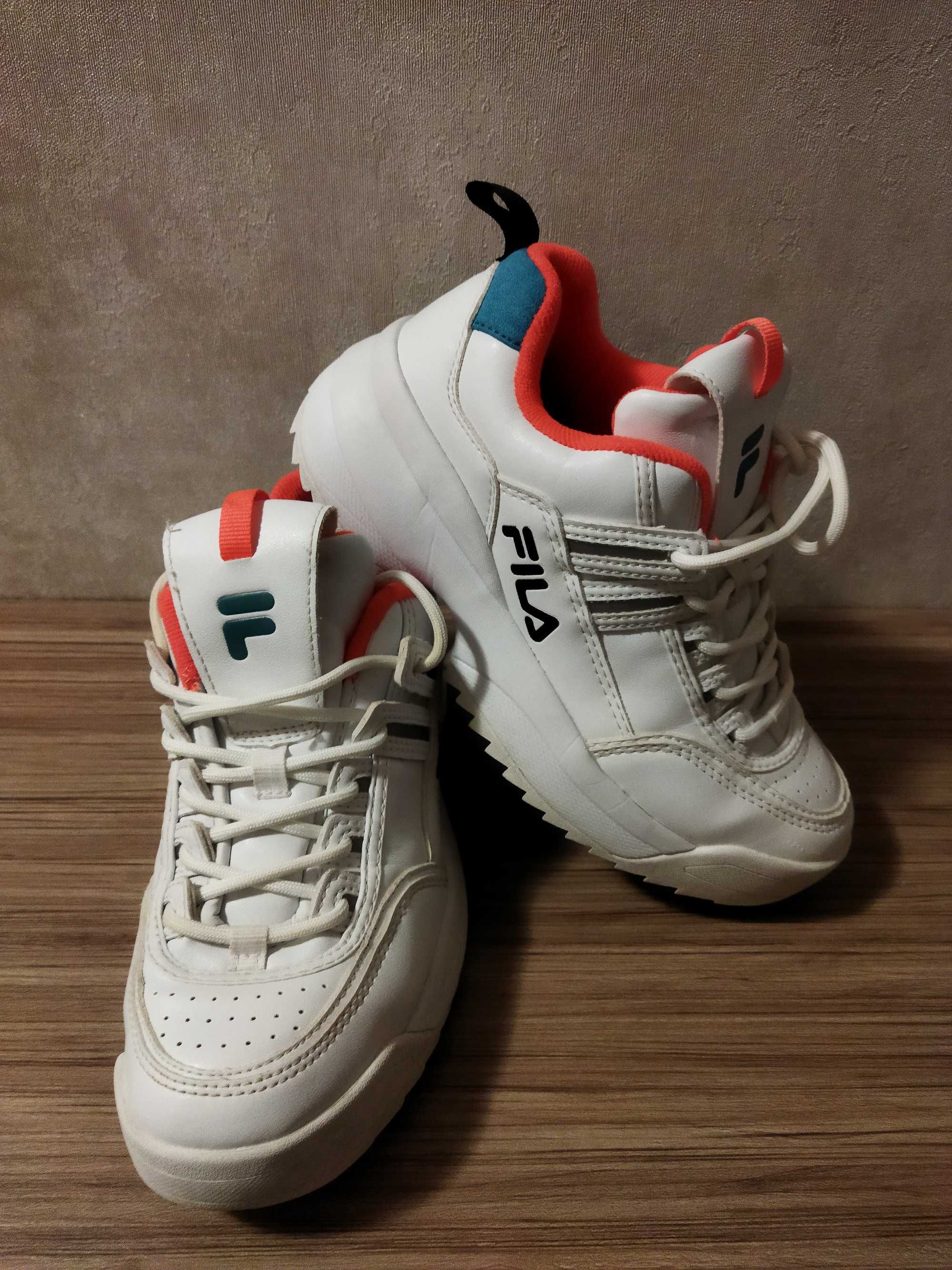 Обувки Fila Sneakers