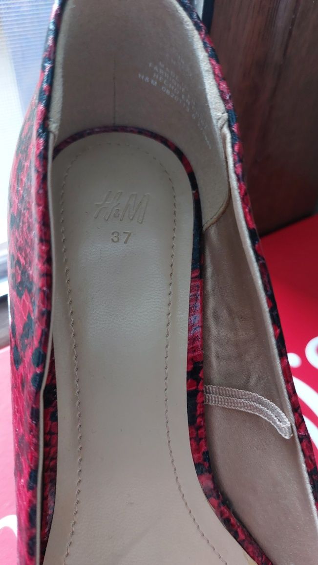 Pantofi noi H&M, mas 37