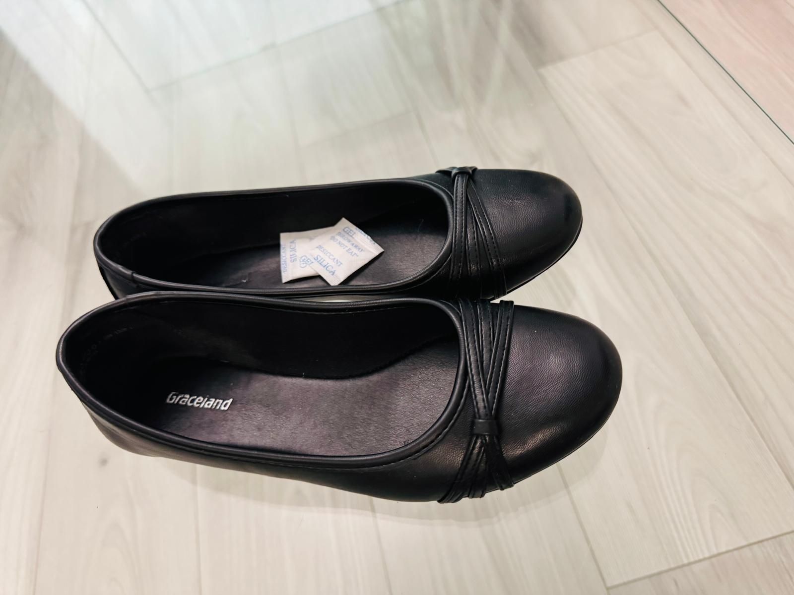 Balerini marimea 37