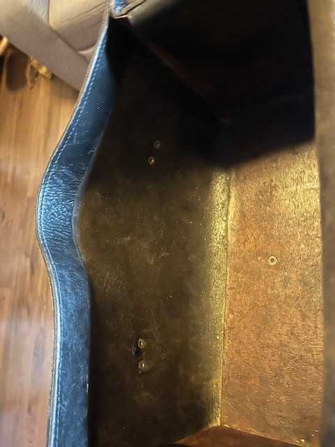 Genta de instalator-piele stare excelenta bonus lampa cu gaz