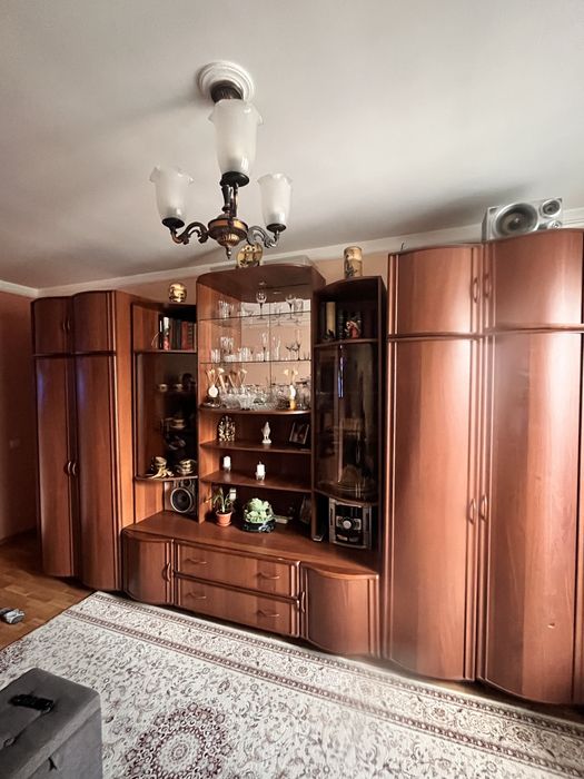 Продам шкаф для гостиной
