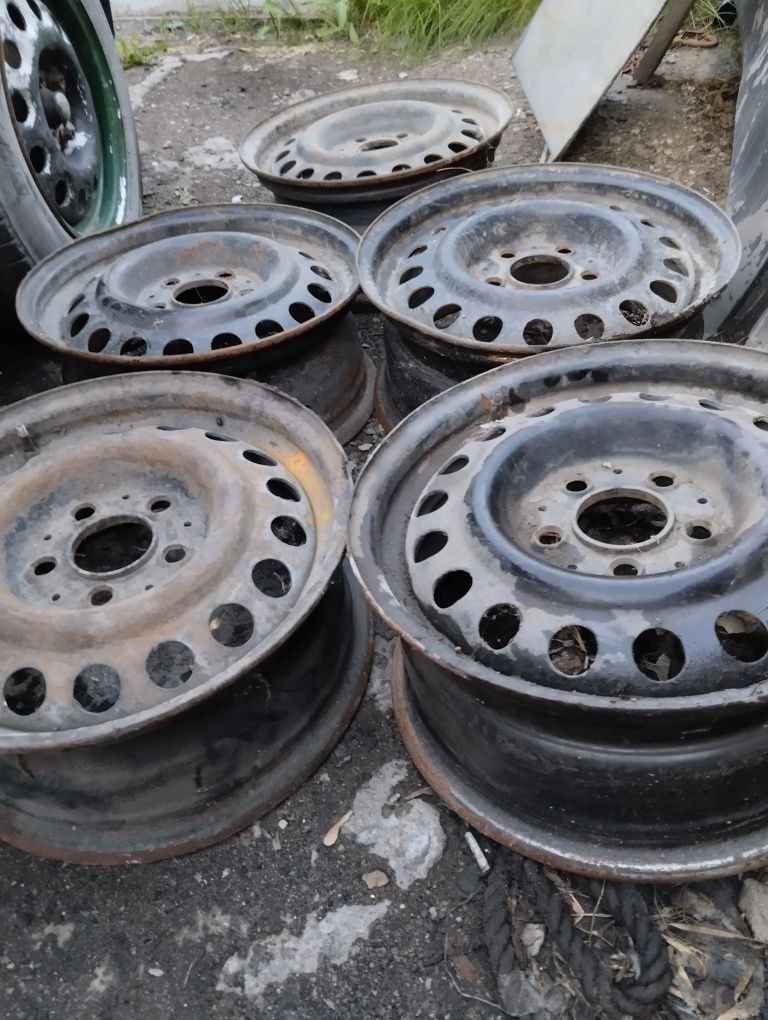 Диски р15 мерс 190 продам