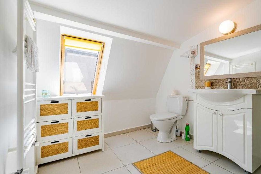 Apartament superb 4 camere, scară interioară: Central București Unirii