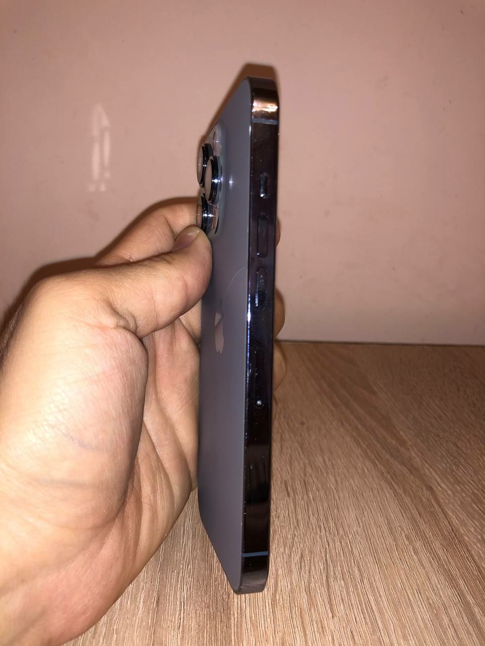 Продаётся Iphone 13 pro с памятью 256 гб