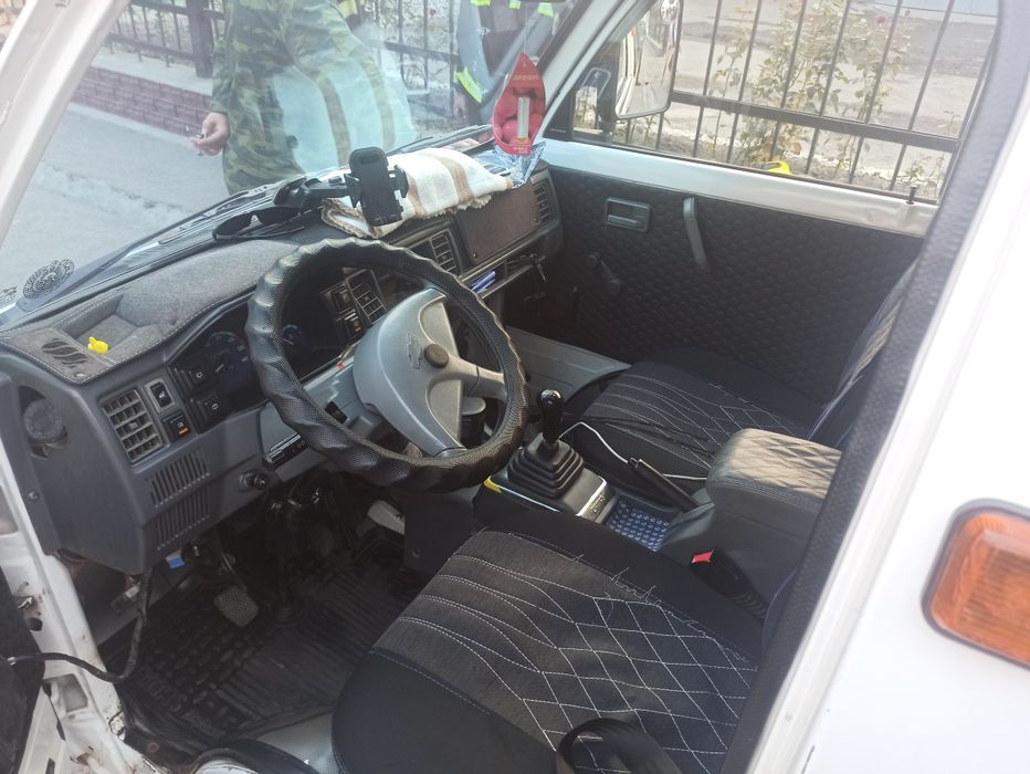 Srochna sotiladi Chevrolet Damas D2