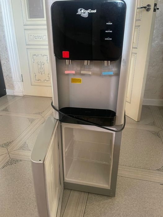 Продам диспенсер