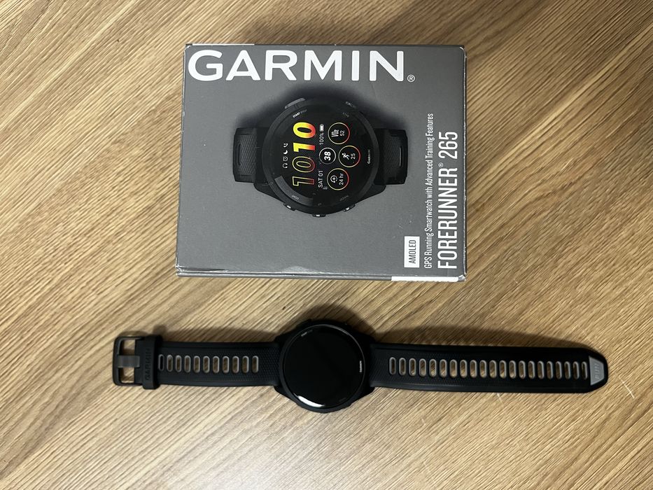 Часы Garmin Forerunner 265