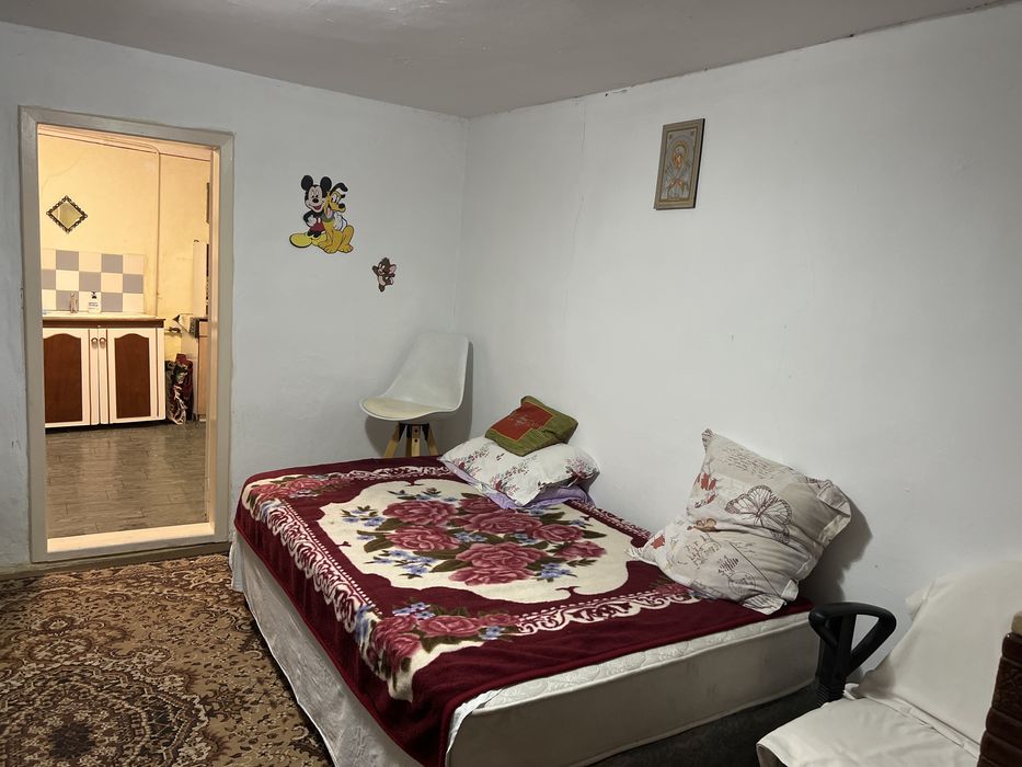 Inchiriez casă 4 camere zonă centrală un minunt de PENNY GARĂ