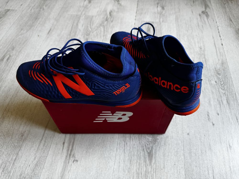 Стоножки за изкуствена трева New Balance Tekela
