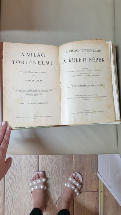 De vânzare – „A Világ Történelme” (Istoria Lumii), Volumul 1 – Endrei
