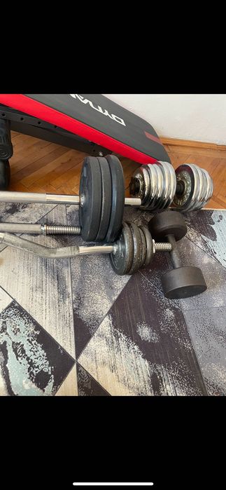 Greutăți, bare, bancă gym