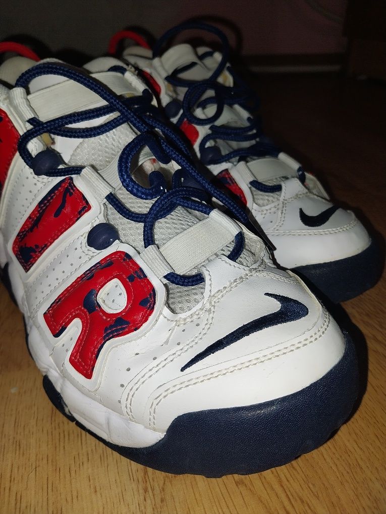 Pantofi sport  Nike uptempo