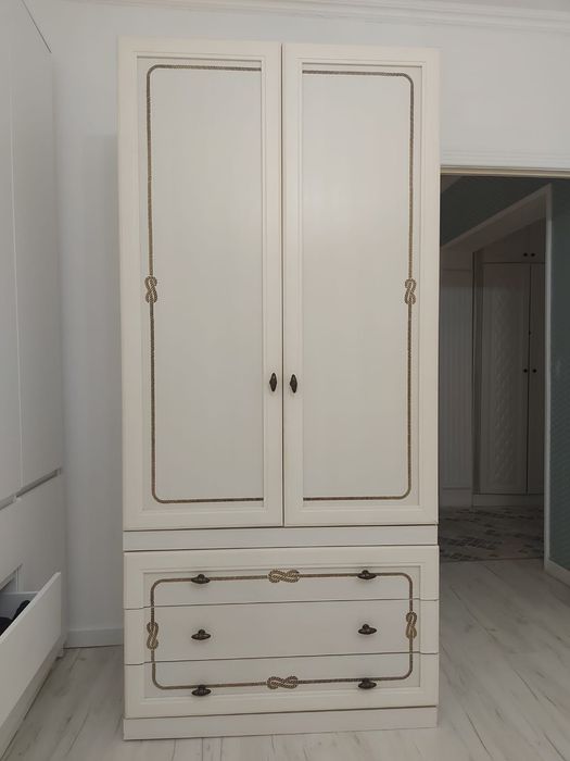 Шкаф продам. Б/у, состояние хорошее