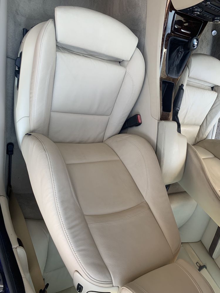 Продаваме бмв е92 325и на части bmw e92 325i