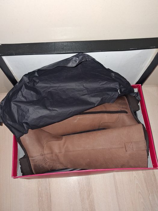 Нови ботуши buffalo London