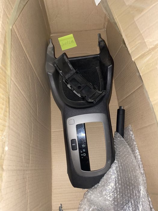 Gentra bar b/u yangidek 400ming kami bor hammayogi kamlekt qirilmagan