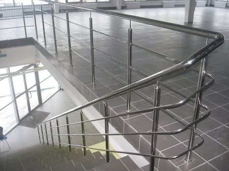 Перила из нержавеики все из металла