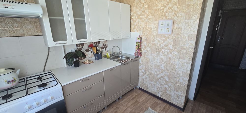 1 комн. Квартира на бр. Жубановых(красный крест)