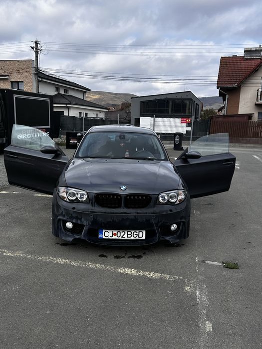 Vand BMW seria 1 sau schimb cu passat b6
