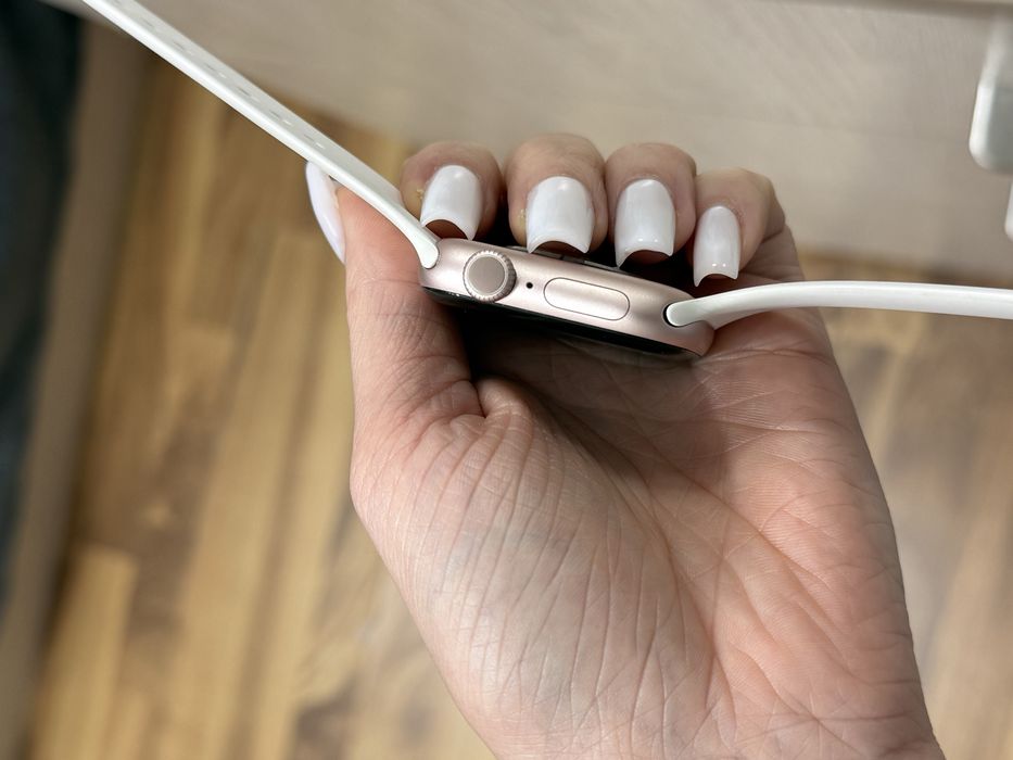 Apple Watch Series 10 (оригинал)